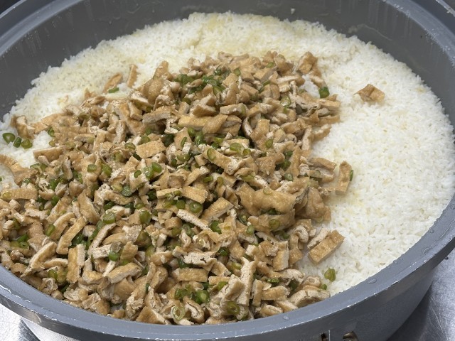 具は後から入れて混ぜます。