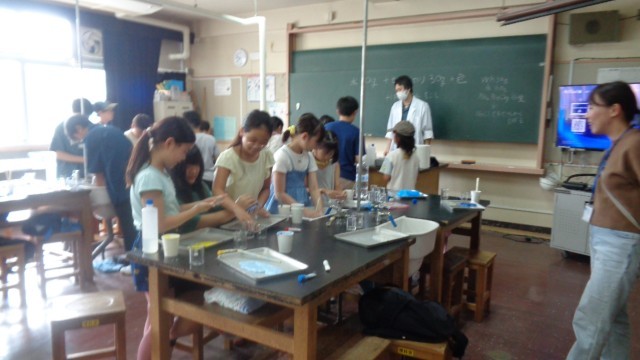 ２５日　スライムを作って変身させよう