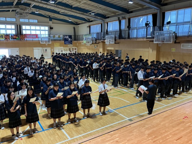 全校合唱練習