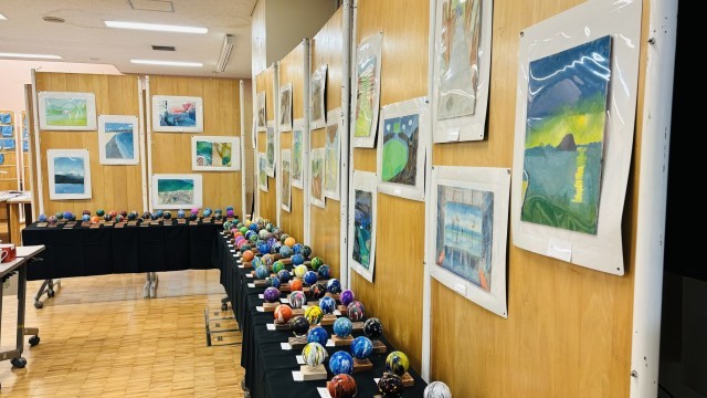 美術科1年生(代表作品)「心ひかれる風景」