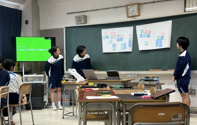 生徒たちで話し合った内容の発表