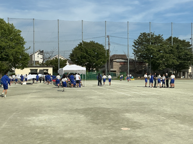 明日の体育祭予行の準備の様子