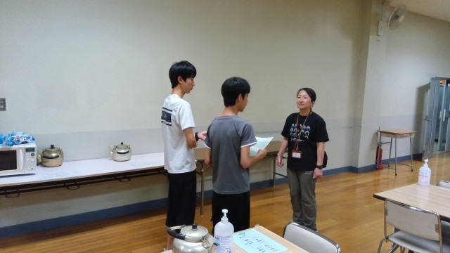 挨拶のリハーサル風景