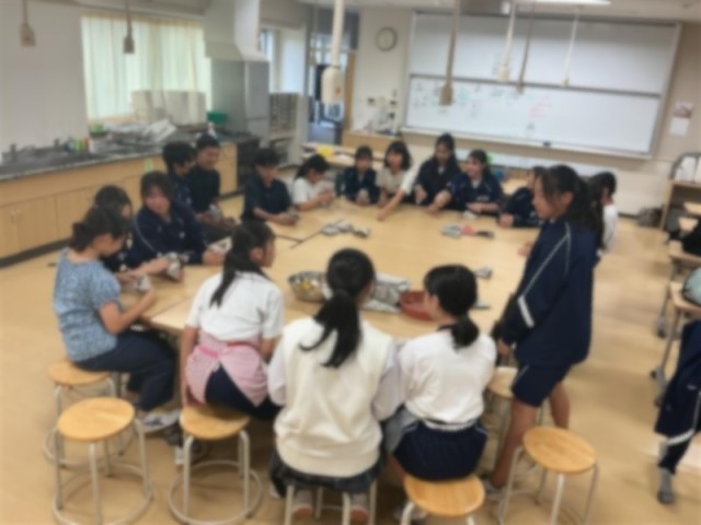 試食の様子