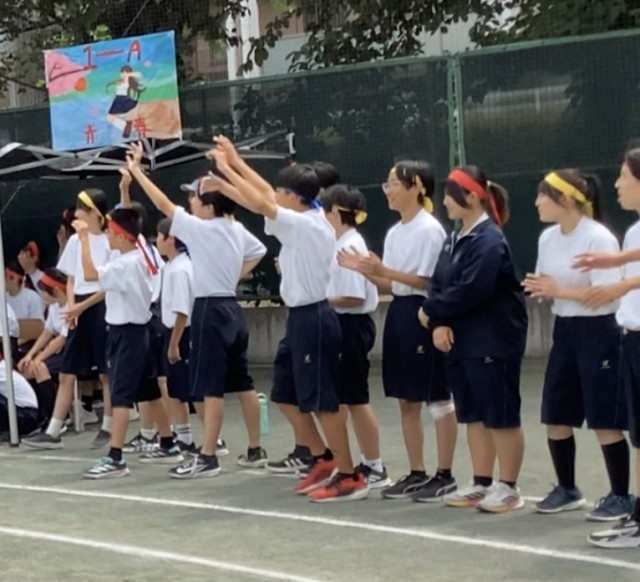 参加したい人はアピールします。