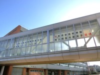 正門から入るとすぐ目にとまる桜木中生の活躍の記録です