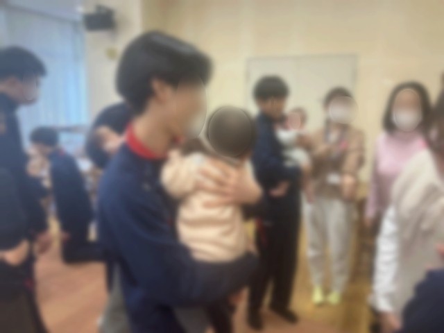 「大丈夫？泣かないでね」