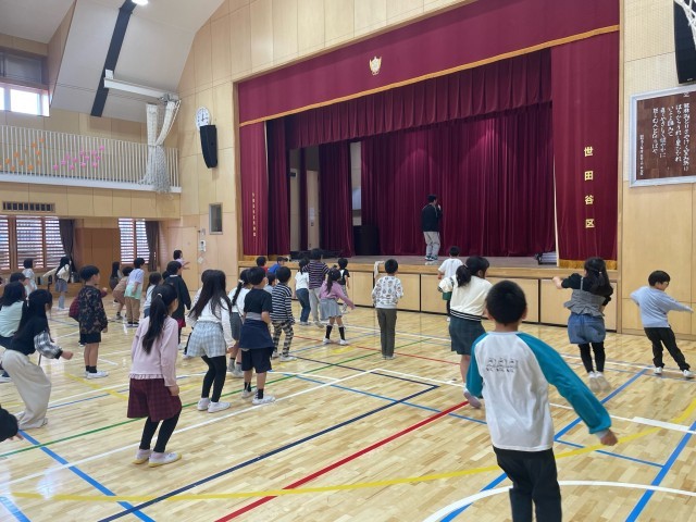 学年合同レク(言うこと一緒やること一緒)