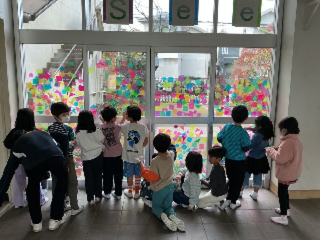 1年生「いろ・かたち　すけるんるん」